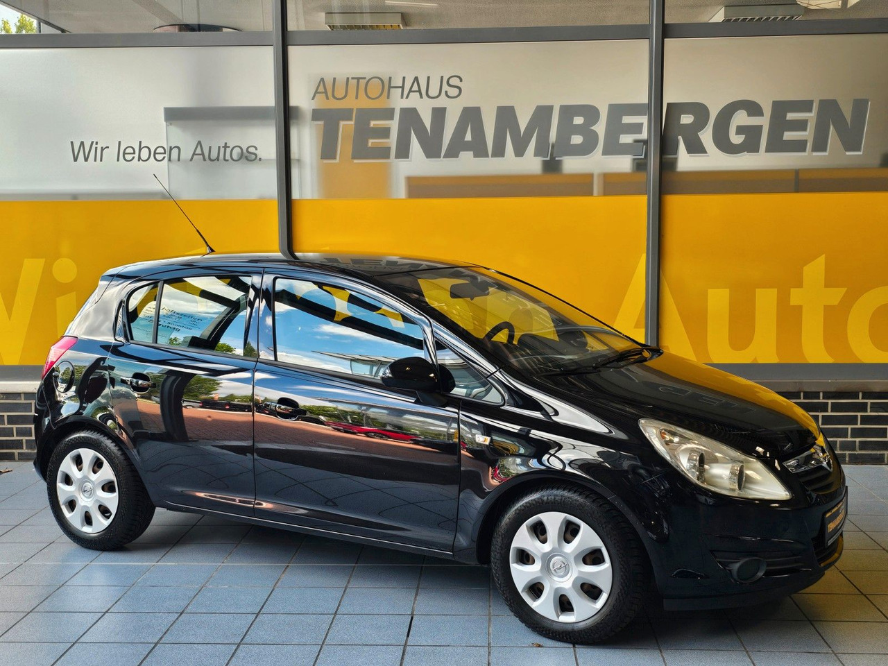 Opel Corsa D - Automobil: obrázok 1 Opel Corsa D - Automobil: obrázok 1