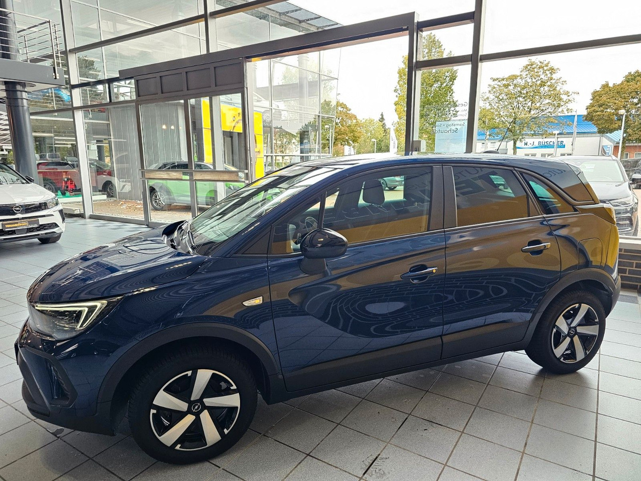 Opel Crossland Navi SHZ LHzg PDC Kamera - Mikrobus: obrázok 4 Opel Crossland Navi SHZ LHzg PDC Kamera - Mikrobus: obrázok 4