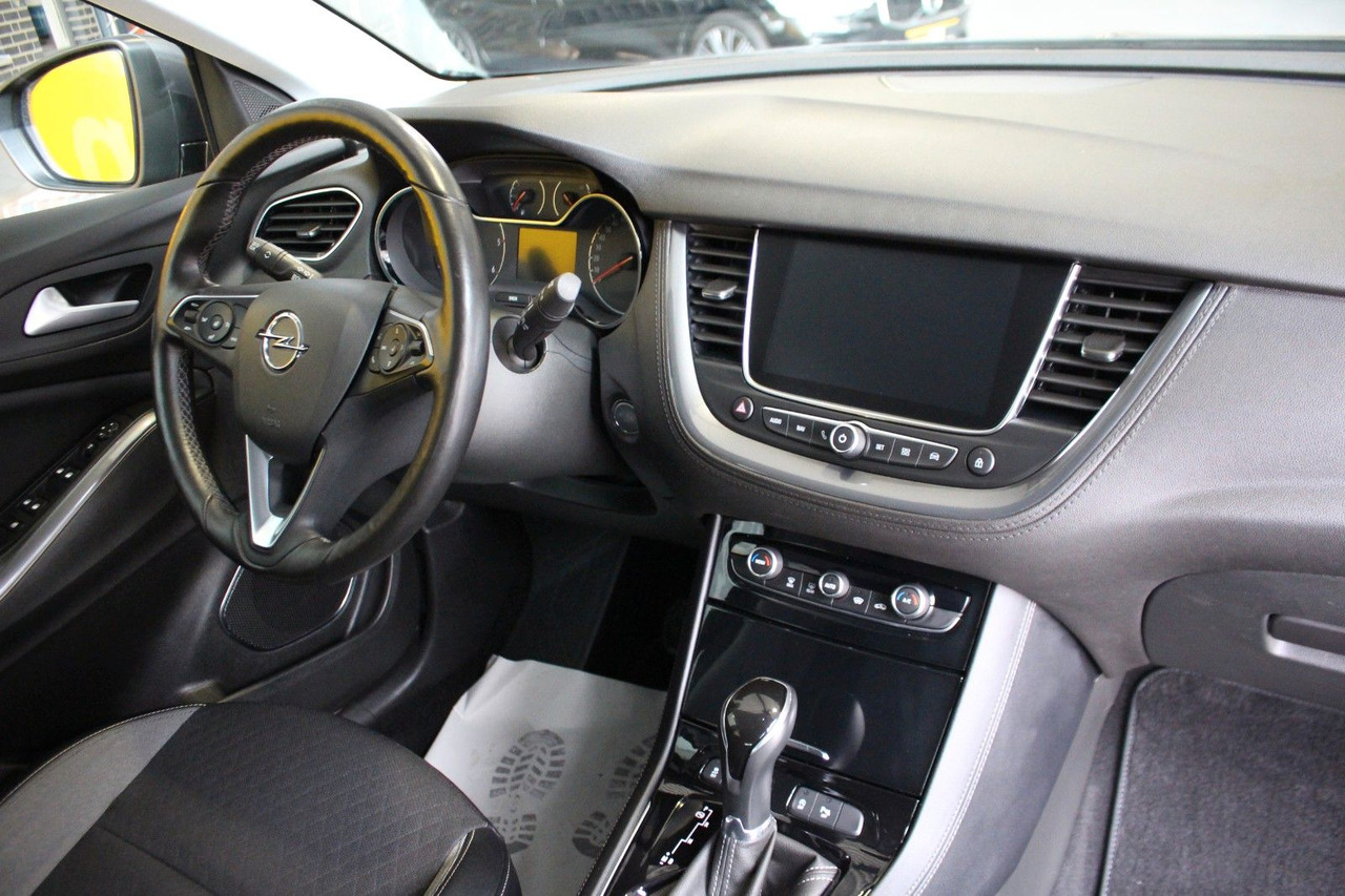 Opel Grandland X Innovation AT-8 Navi Kamera LED AHK - SUV: obrázok 5 Opel Grandland X Innovation AT-8 Navi Kamera LED AHK - SUV: obrázok 5