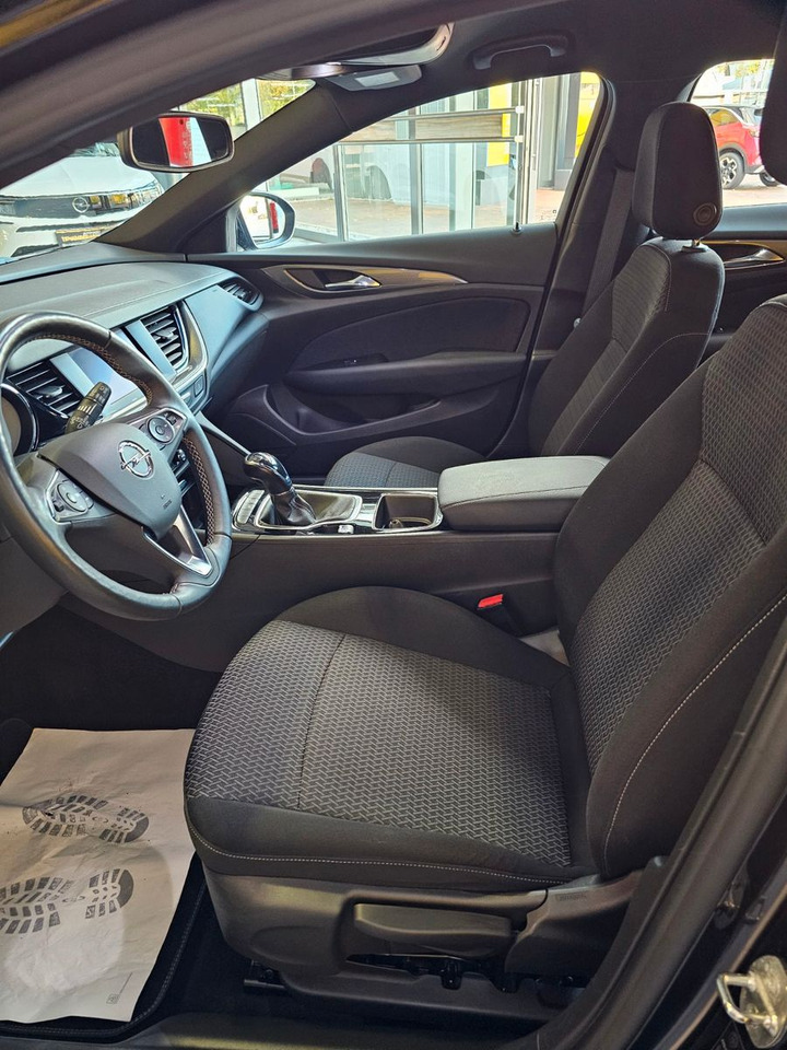 Opel Insignia B ST SHZ LHzg Carplay PDC Spurassistent - Kombi: obrázok 5 Opel Insignia B ST SHZ LHzg Carplay PDC Spurassistent - Kombi: obrázok 5
