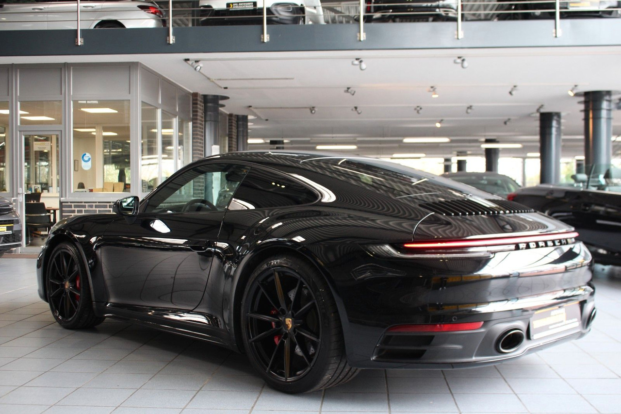 Porsche 992 Carrera 4S Sport-Chrono Matrix PZService neu - Coupe: obrázok 4 Porsche 992 Carrera 4S Sport-Chrono Matrix PZService neu - Coupe: obrázok 4