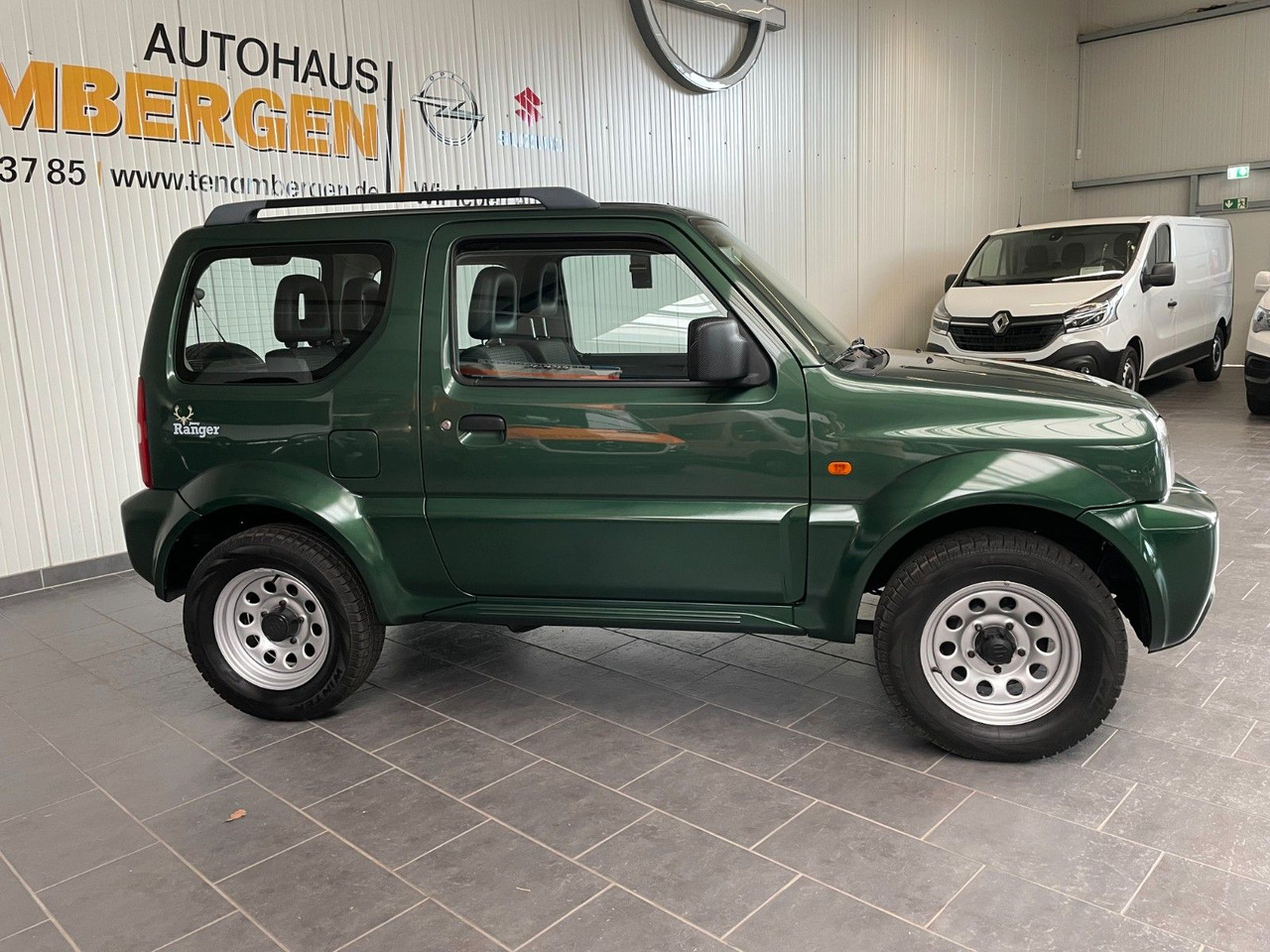 Suzuki Jimny 1.3 Allrad Ranger - SUV: obrázok 2 Suzuki Jimny 1.3 Allrad Ranger - SUV: obrázok 2
