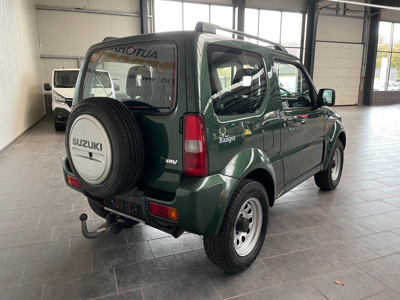 Suzuki Jimny 1.3 Allrad Ranger - SUV: obrázok 3 Suzuki Jimny 1.3 Allrad Ranger - SUV: obrázok 3