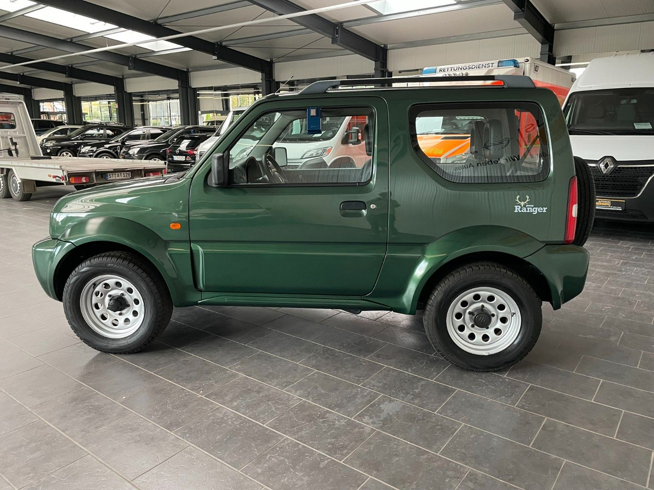 Suzuki Jimny 1.3 Allrad Ranger - SUV: obrázok 4 Suzuki Jimny 1.3 Allrad Ranger - SUV: obrázok 4