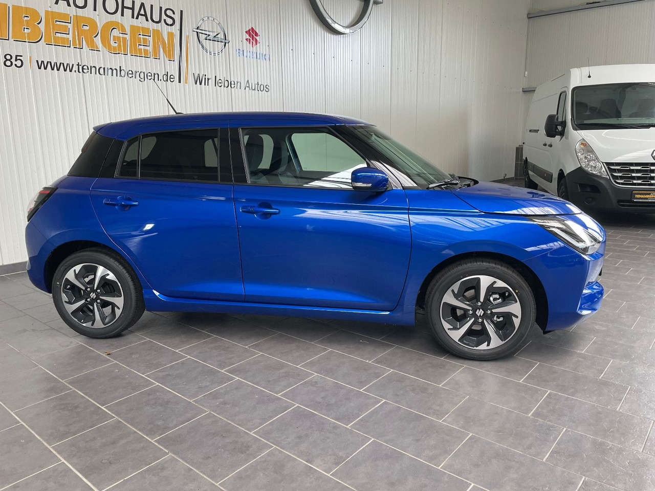 Suzuki Swift 1.2 DUALJET HYBRID Comfort+ - Automobil: obrázok 2 Suzuki Swift 1.2 DUALJET HYBRID Comfort+ - Automobil: obrázok 2
