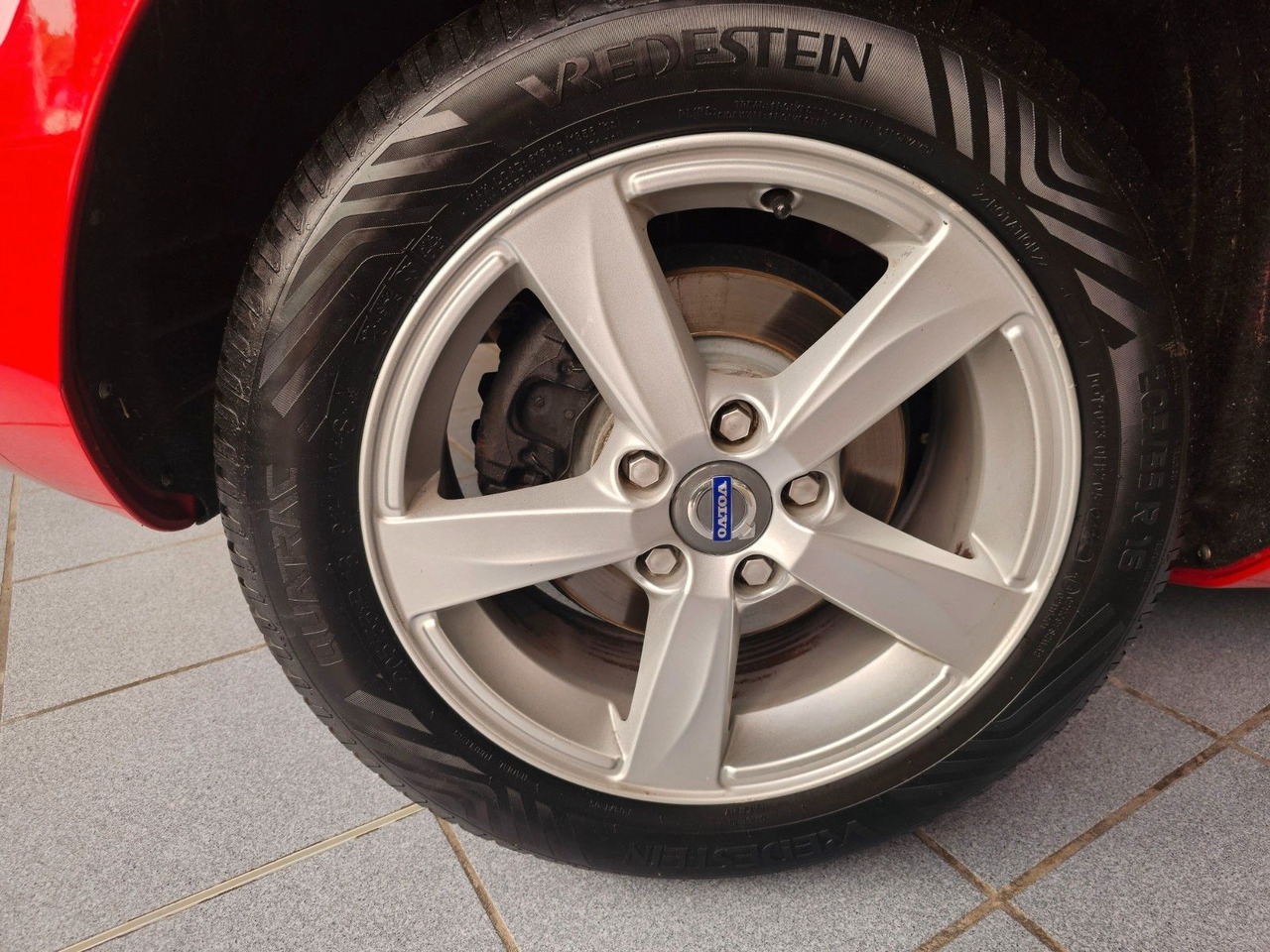 Volvo V40 You! Xenon Sitzheizung Freisprecheinrichtung - Sedan: obrázok 5 Volvo V40 You! Xenon Sitzheizung Freisprecheinrichtung - Sedan: obrázok 5