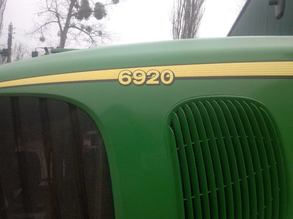 Traktor John Deere 6920: obrázok 6