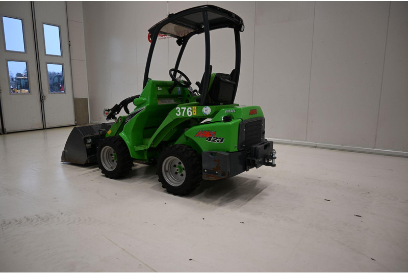 Avant 423 - Kolesový nakladač: obrázok 3 Avant 423 - Kolesový nakladač: obrázok 3