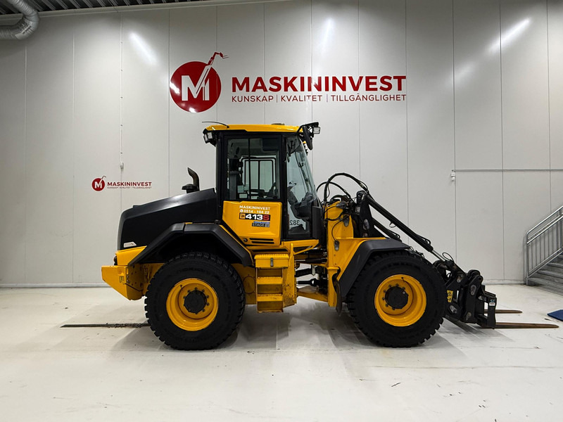 JCB 413S Nordic Edition - Kolesový nakladač: obrázok 4 JCB 413S Nordic Edition - Kolesový nakladač: obrázok 4