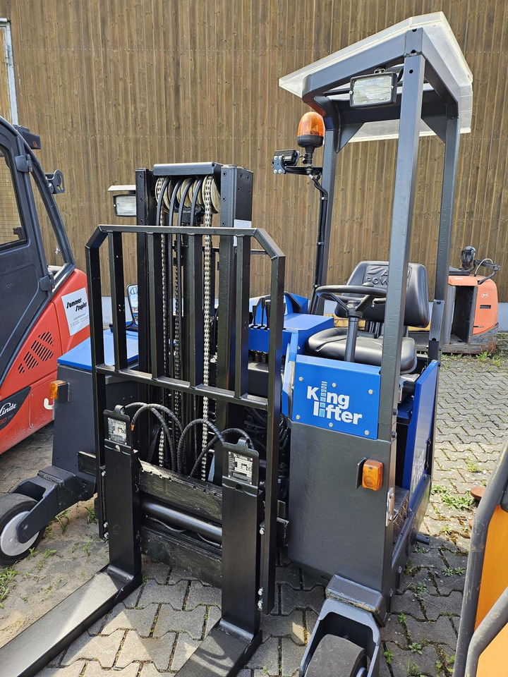 Terberg King Lifter RE4 - Závesný vysokozdvižný vozík: obrázok 3 Terberg King Lifter RE4 - Závesný vysokozdvižný vozík: obrázok 3
