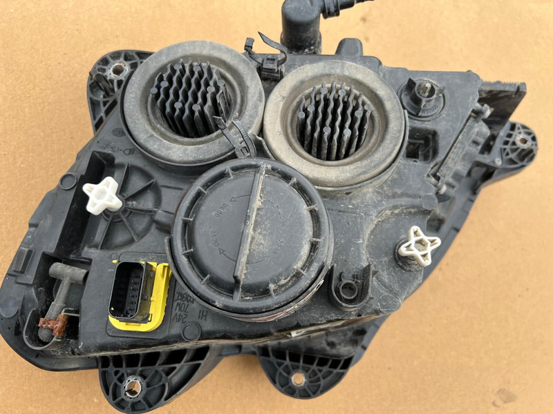 DAF XF106 - Svetlomety: obrázok 4 DAF XF106 - Svetlomety: obrázok 4