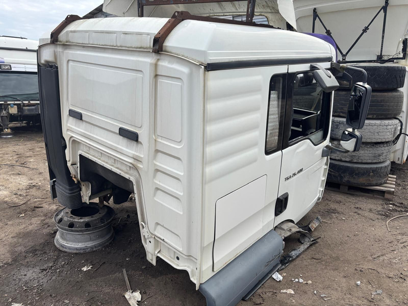 MAN F99/L34 - Kabína a interiér: obrázok 3 MAN F99/L34 - Kabína a interiér: obrázok 3