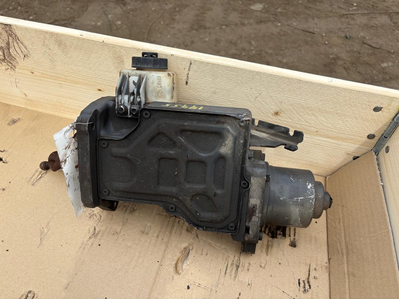 Scania G410 - Spojka a diely: obrázok 2 Scania G410 - Spojka a diely: obrázok 2