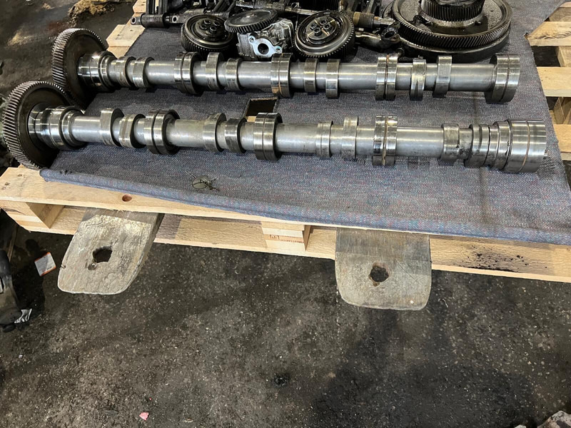 Scania RH - Vačkový hriadeľ: obrázok 1 Scania RH - Vačkový hriadeľ: obrázok 1