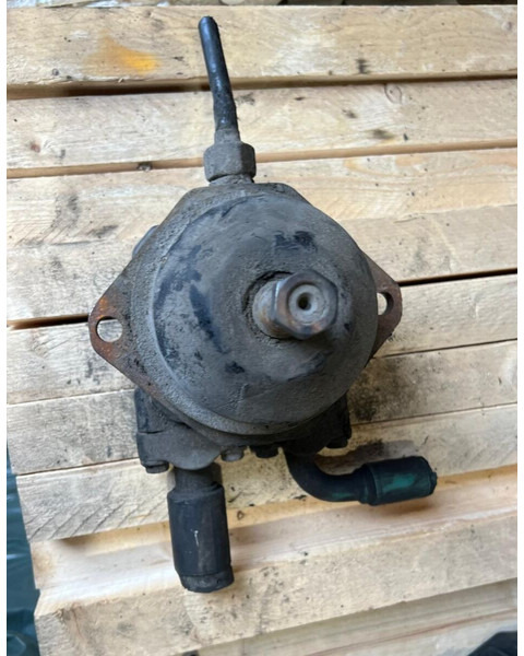 Volvo B12 - Hydraulický motor: obrázok 1 Volvo B12 - Hydraulický motor: obrázok 1