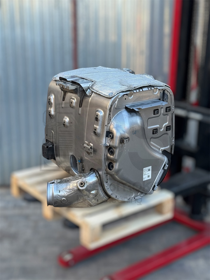 DAF XF - Katalyzátor: obrázok 2 DAF XF - Katalyzátor: obrázok 2