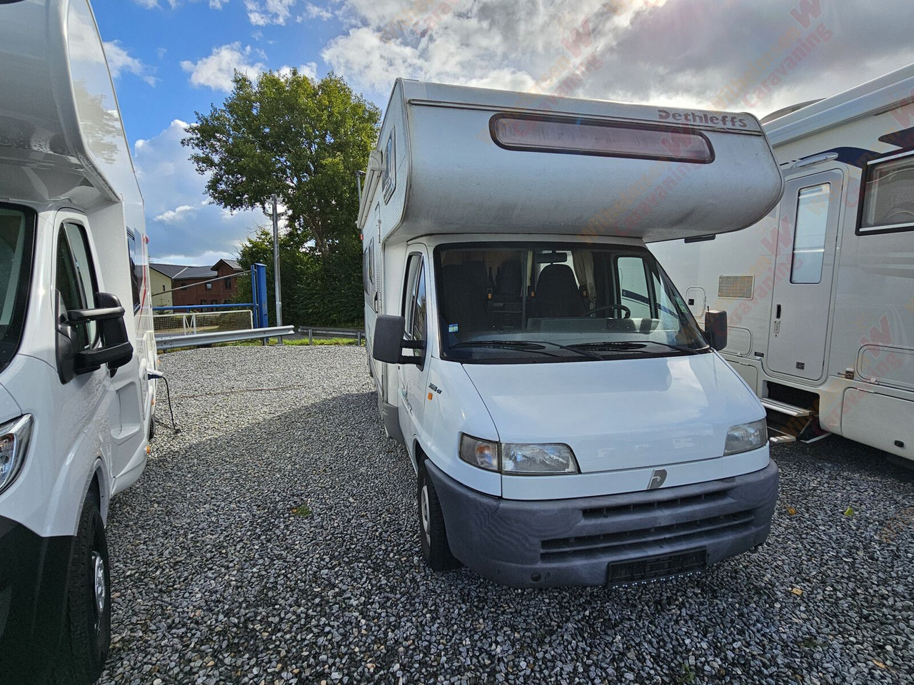 DethleffsA 5820 6 Personen Zulassung - Alkovna: obrázok 4 DethleffsA 5820 6 Personen Zulassung - Alkovna: obrázok 4