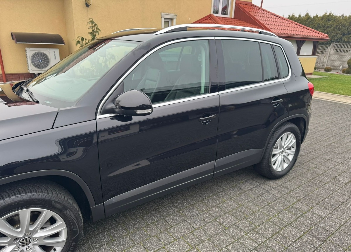 SUV Volkswagen Tiguan Auto z Niemiec 69 tys. przeb. 4-montion-Sport- DSG Stan jak Nowy: obrázok 17 SUV Volkswagen Tiguan Auto z Niemiec 69 tys. przeb. 4-montion-Sport- DSG Stan jak Nowy: obrázok 17