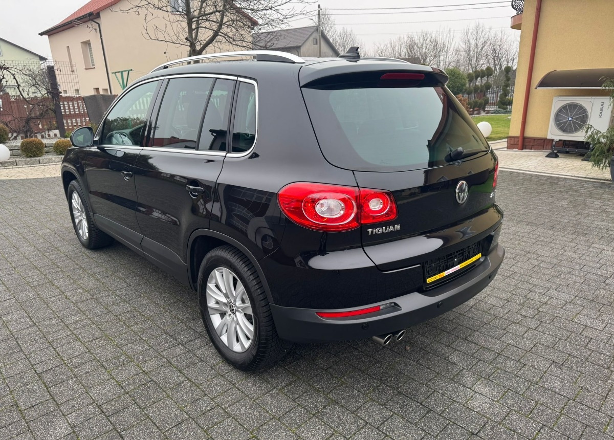 SUV Volkswagen Tiguan Auto z Niemiec 69 tys. przeb. 4-montion-Sport- DSG Stan jak Nowy: obrázok 6 SUV Volkswagen Tiguan Auto z Niemiec 69 tys. przeb. 4-montion-Sport- DSG Stan jak Nowy: obrázok 6