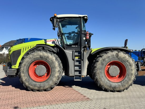 CLAAS 783 SSF 40 XERION Ohne Hacker - Traktor: obrázok 1 CLAAS 783 SSF 40 XERION Ohne Hacker - Traktor: obrázok 1
