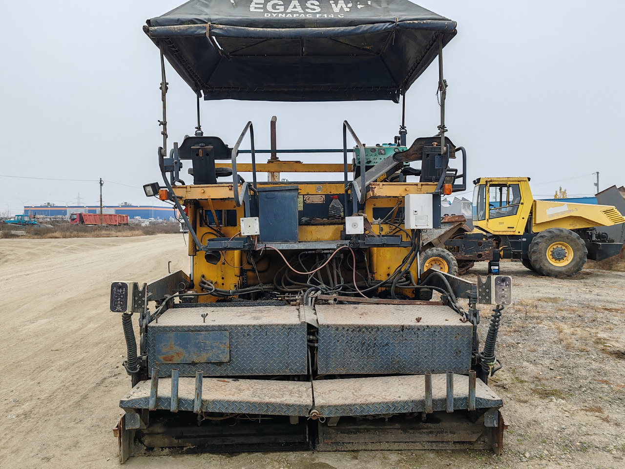 Dynapac F14C - Rozstrekovač živice: obrázok 4 Dynapac F14C - Rozstrekovač živice: obrázok 4