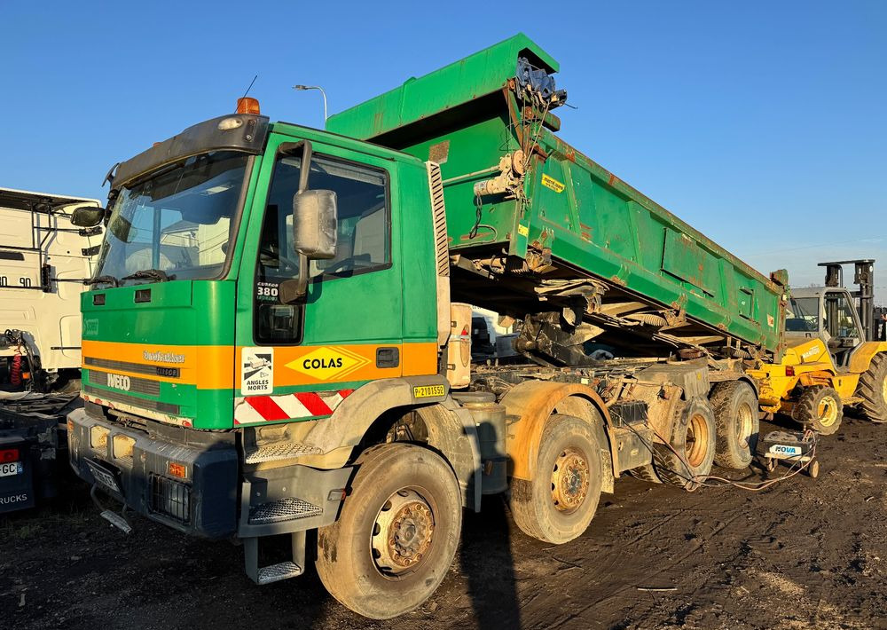 Iveco EuroTrakker - Sklápač: obrázok 1 Iveco EuroTrakker - Sklápač: obrázok 1