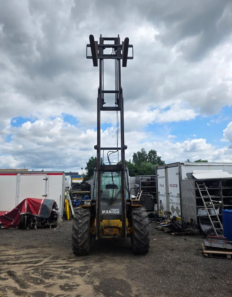 Manitou M26.4 Terenowy 4x4 5,5m - Terénny vozík: obrázok 1 Manitou M26.4 Terenowy 4x4 5,5m - Terénny vozík: obrázok 1