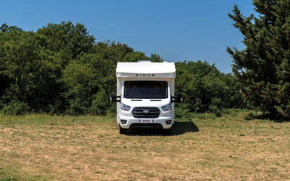 Ford Transit RIMOR KILIG 18 Plus - Karavan: obrázok 3 Ford Transit RIMOR KILIG 18 Plus - Karavan: obrázok 3
