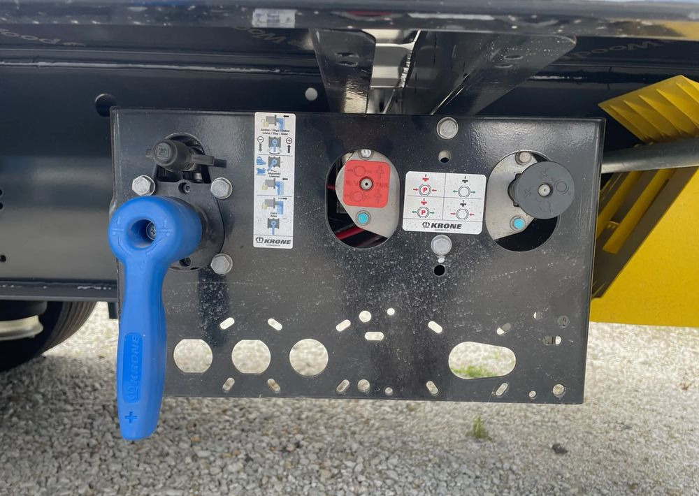 Leasing  Krone MEGA/ BURTOFIRANA! Krone MEGA/ BURTOFIRANA!: obrázok 15 Leasing  Krone MEGA/ BURTOFIRANA! Krone MEGA/ BURTOFIRANA!: obrázok 15