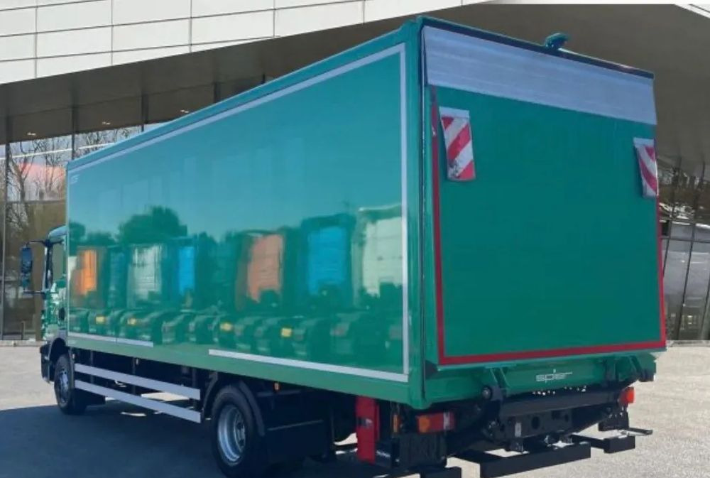 MAN TGM 15.250 - Skříňový nákladní auto: obrázok 3 MAN TGM 15.250 - Skříňový nákladní auto: obrázok 3