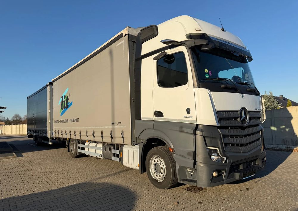 Mercedes-Benz ACTROS 1845 Zestaw przestrzenny przejazdowy120m3 - Plachtové nákladné vozidlo: obrázok 4 Mercedes-Benz ACTROS 1845 Zestaw przestrzenny przejazdowy120m3 - Plachtové nákladné vozidlo: obrázok 4