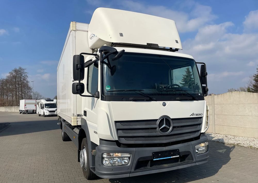 Mercedes-Benz ATEGO 1223/ CHŁODNIA/ 15 PALET - Chladirenské nákladné vozidlo: obrázok 3 Mercedes-Benz ATEGO 1223/ CHŁODNIA/ 15 PALET - Chladirenské nákladné vozidlo: obrázok 3