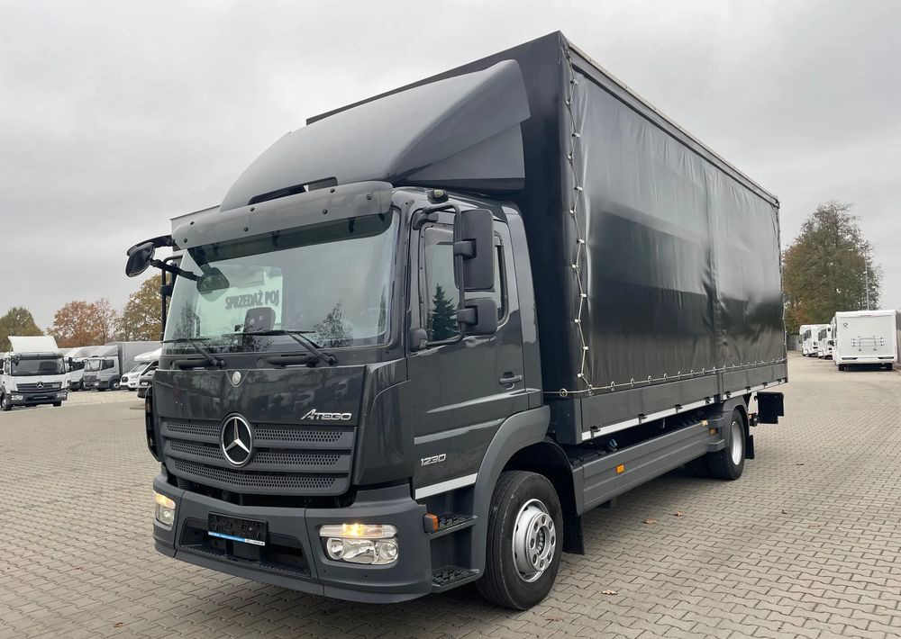 Mercedes-Benz ATEGO 1230 - Plachtové nákladné vozidlo: obrázok 3 Mercedes-Benz ATEGO 1230 - Plachtové nákladné vozidlo: obrázok 3