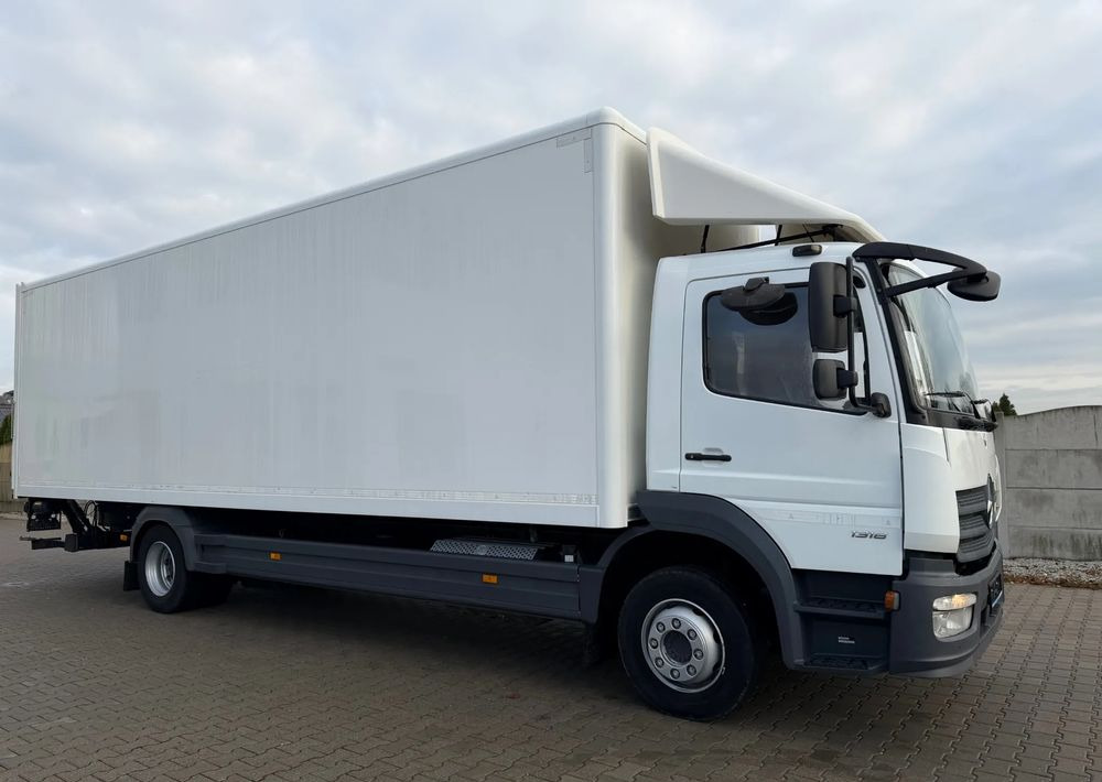 Mercedes-Benz ATEGO 1318 IZOTERMA 20 PALET! - Skříňový nákladní auto: obrázok 3 Mercedes-Benz ATEGO 1318 IZOTERMA 20 PALET! - Skříňový nákladní auto: obrázok 3
