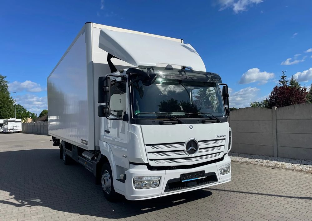 Mercedes-Benz ATEGO 818, IZOTERMA OGRZEWANA! - Skříňový nákladní auto: obrázok 2 Mercedes-Benz ATEGO 818, IZOTERMA OGRZEWANA! - Skříňový nákladní auto: obrázok 2