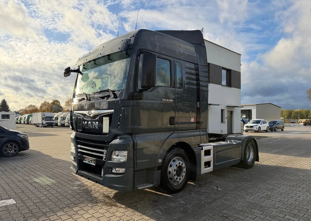 MAN TGX XLX 18.500/ RETARDER - Ťahač: obrázok 4 MAN TGX XLX 18.500/ RETARDER - Ťahač: obrázok 4