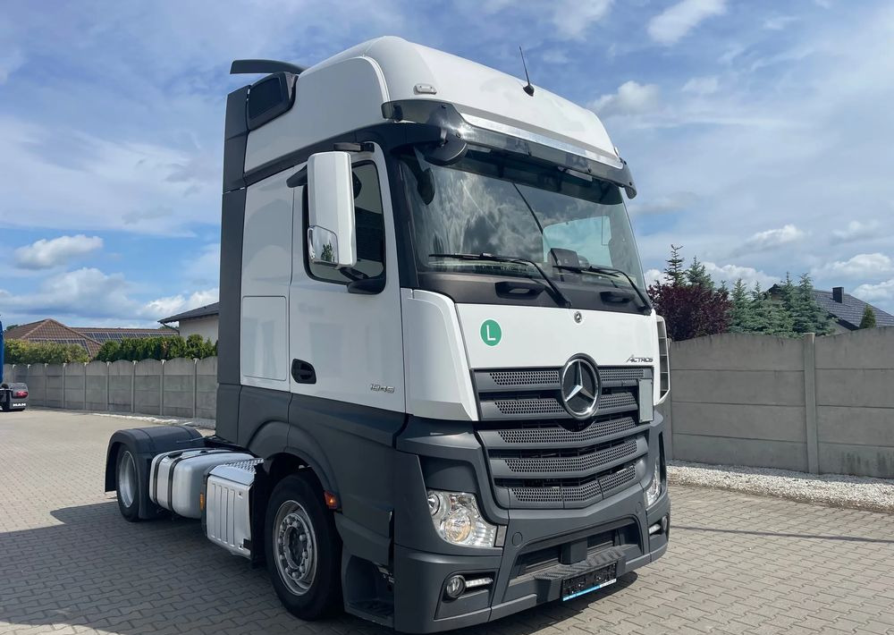 Mercedes-Benz ACTROS 1845, Mega, Gigaspace, Salonka! - Ťahač: obrázok 2 Mercedes-Benz ACTROS 1845, Mega, Gigaspace, Salonka! - Ťahač: obrázok 2