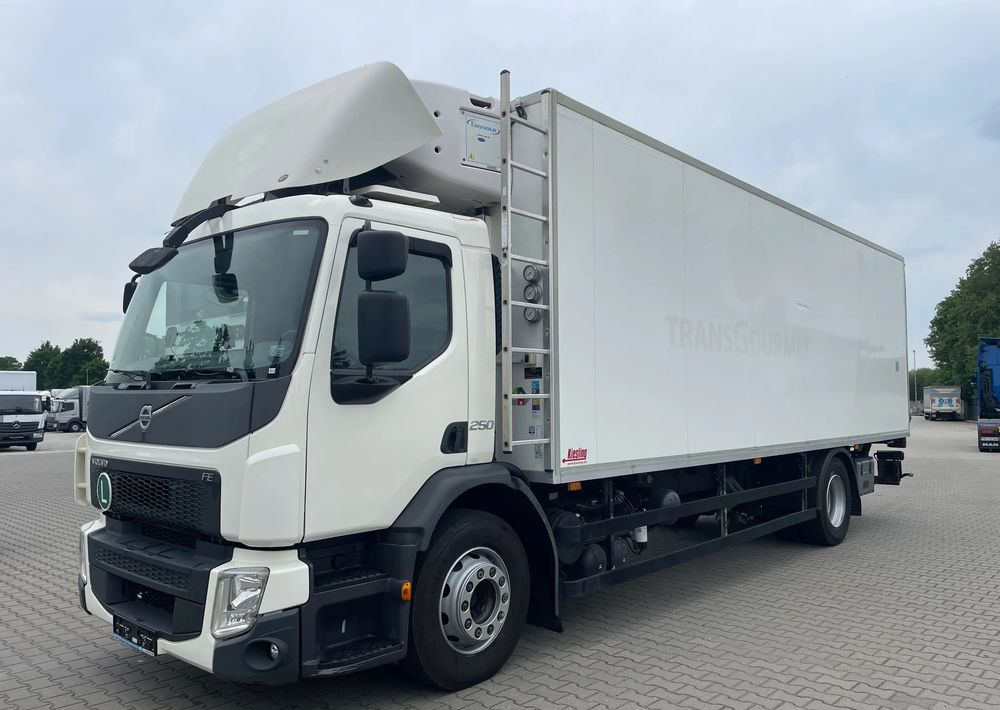 Volvo FE 18.250 Chłodnia! EURO 6! - Chladirenské nákladné vozidlo: obrázok 2 Volvo FE 18.250 Chłodnia! EURO 6! - Chladirenské nákladné vozidlo: obrázok 2
