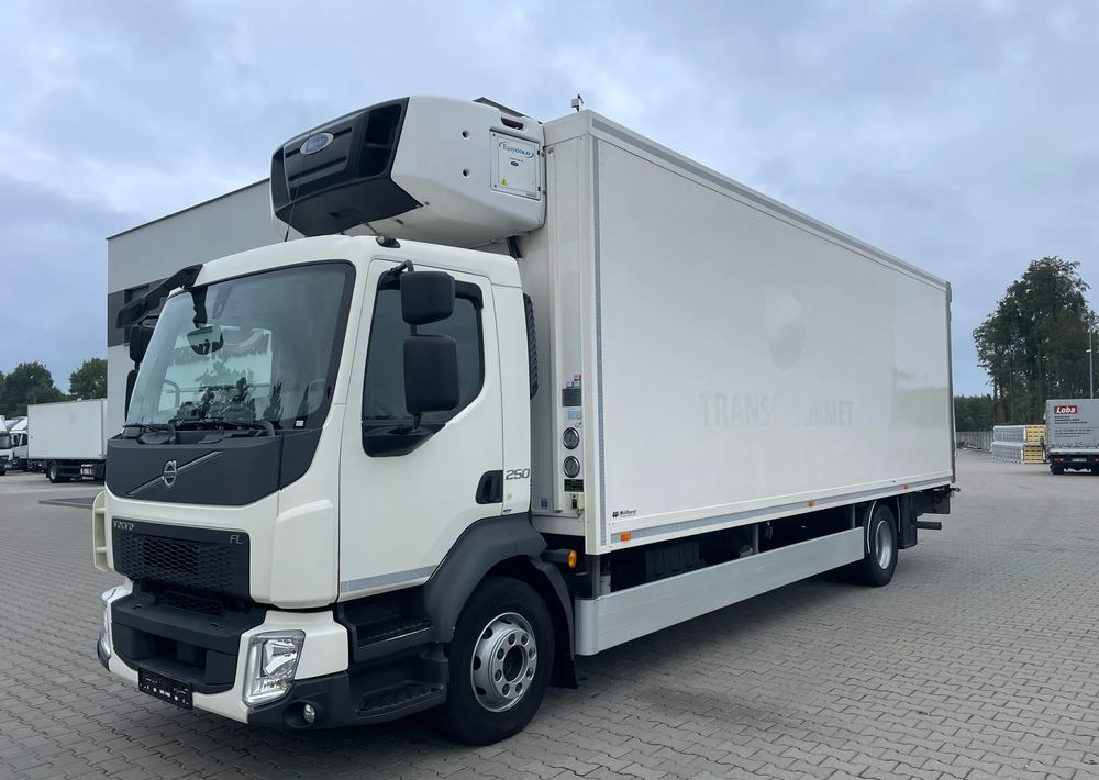 Volvo FL 16.250 CHŁODNIA - Chladirenské nákladné vozidlo: obrázok 2 Volvo FL 16.250 CHŁODNIA - Chladirenské nákladné vozidlo: obrázok 2