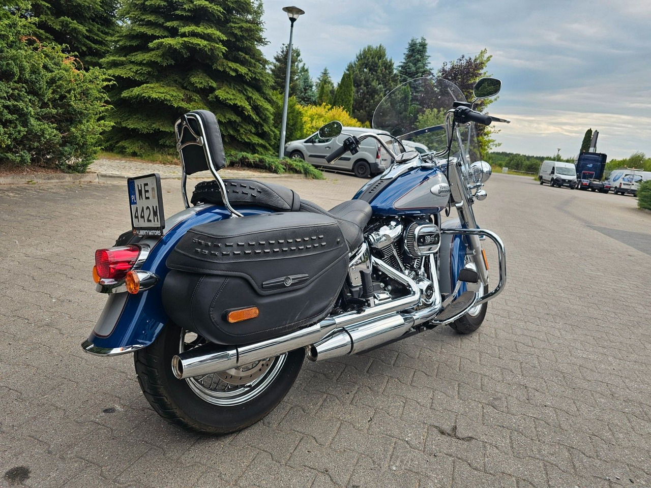 Harley-Davidson SOFTAIL Heritage Classic 114 nur 600km! Gepflegt - Motocykel: obrázok 3 Harley-Davidson SOFTAIL Heritage Classic 114 nur 600km! Gepflegt - Motocykel: obrázok 3