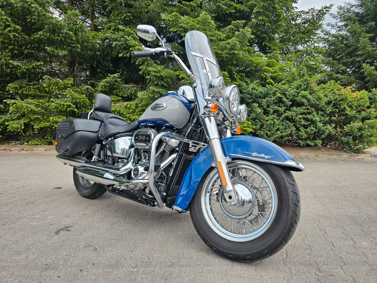Harley-Davidson SOFTAIL Heritage Classic 114 nur 600km! Gepflegt - Motocykel: obrázok 1 Harley-Davidson SOFTAIL Heritage Classic 114 nur 600km! Gepflegt - Motocykel: obrázok 1