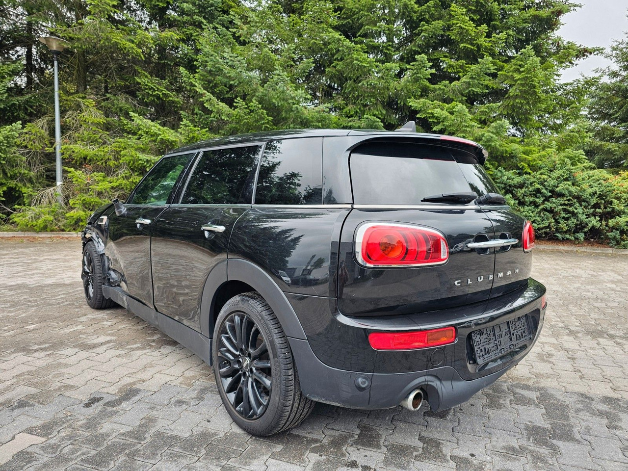MINI Cooper D Clubman Automatik Harman/Kardon - Kombi: obrázok 5 MINI Cooper D Clubman Automatik Harman/Kardon - Kombi: obrázok 5