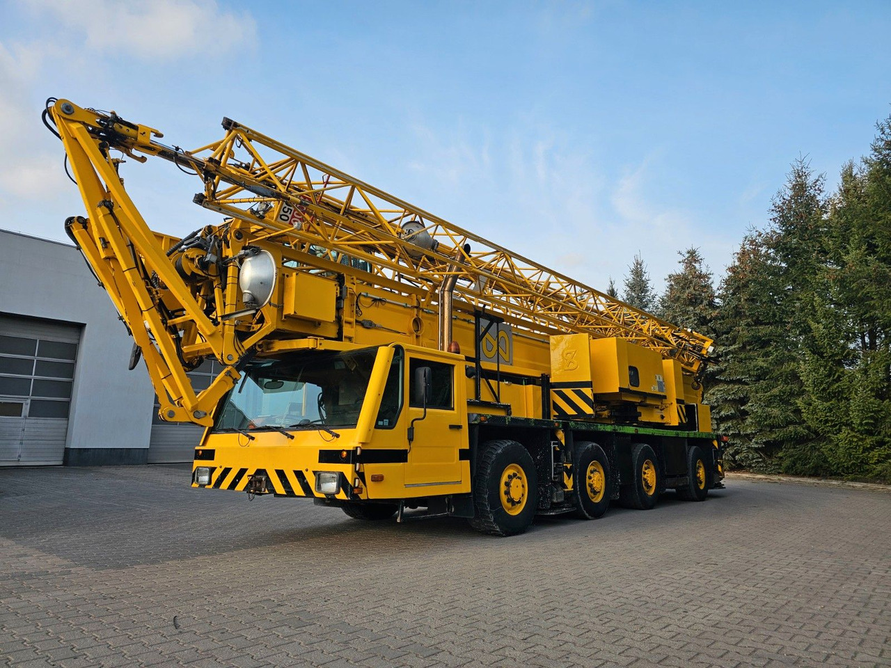 SPIERINGS SK488-AT4 40M Mobile tower crane - Auto s hydraulickou rukou: obrázok 1 SPIERINGS SK488-AT4 40M Mobile tower crane - Auto s hydraulickou rukou: obrázok 1