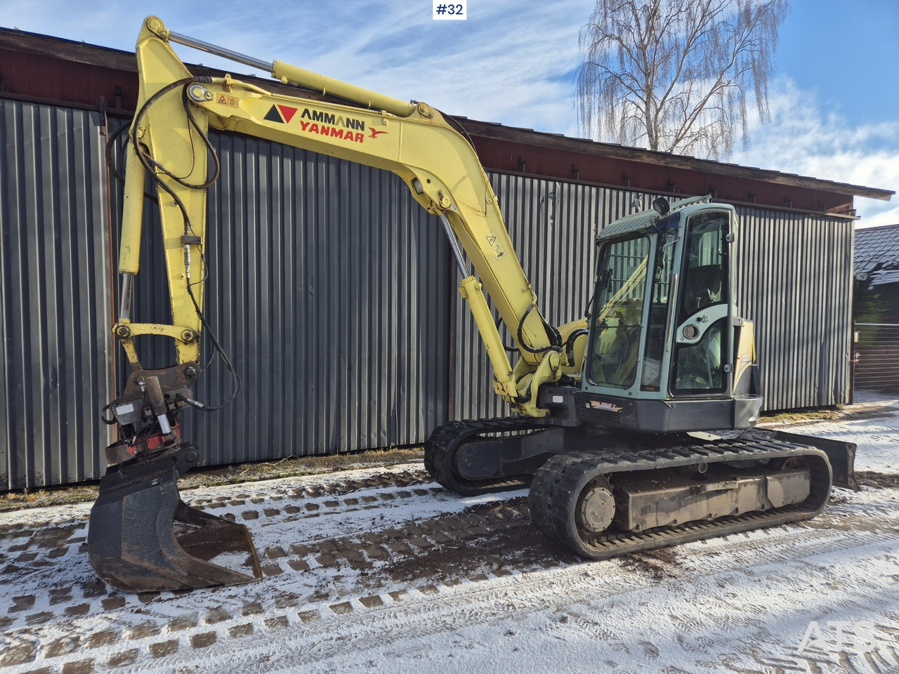 Yanmar SV100 - Pásové rýpadlo: obrázok 1 Yanmar SV100 - Pásové rýpadlo: obrázok 1