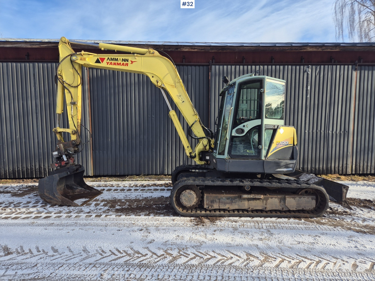 Yanmar SV100 - Pásové rýpadlo: obrázok 2 Yanmar SV100 - Pásové rýpadlo: obrázok 2