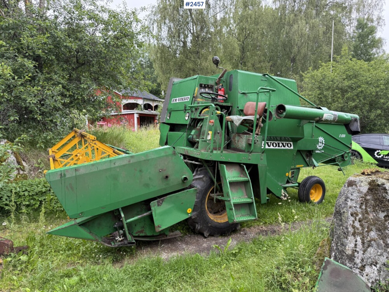 Combine harvester Volvo BM S830 with 2 cutting tables - Obilný kombajn: obrázok 2 Combine harvester Volvo BM S830 with 2 cutting tables - Obilný kombajn: obrázok 2