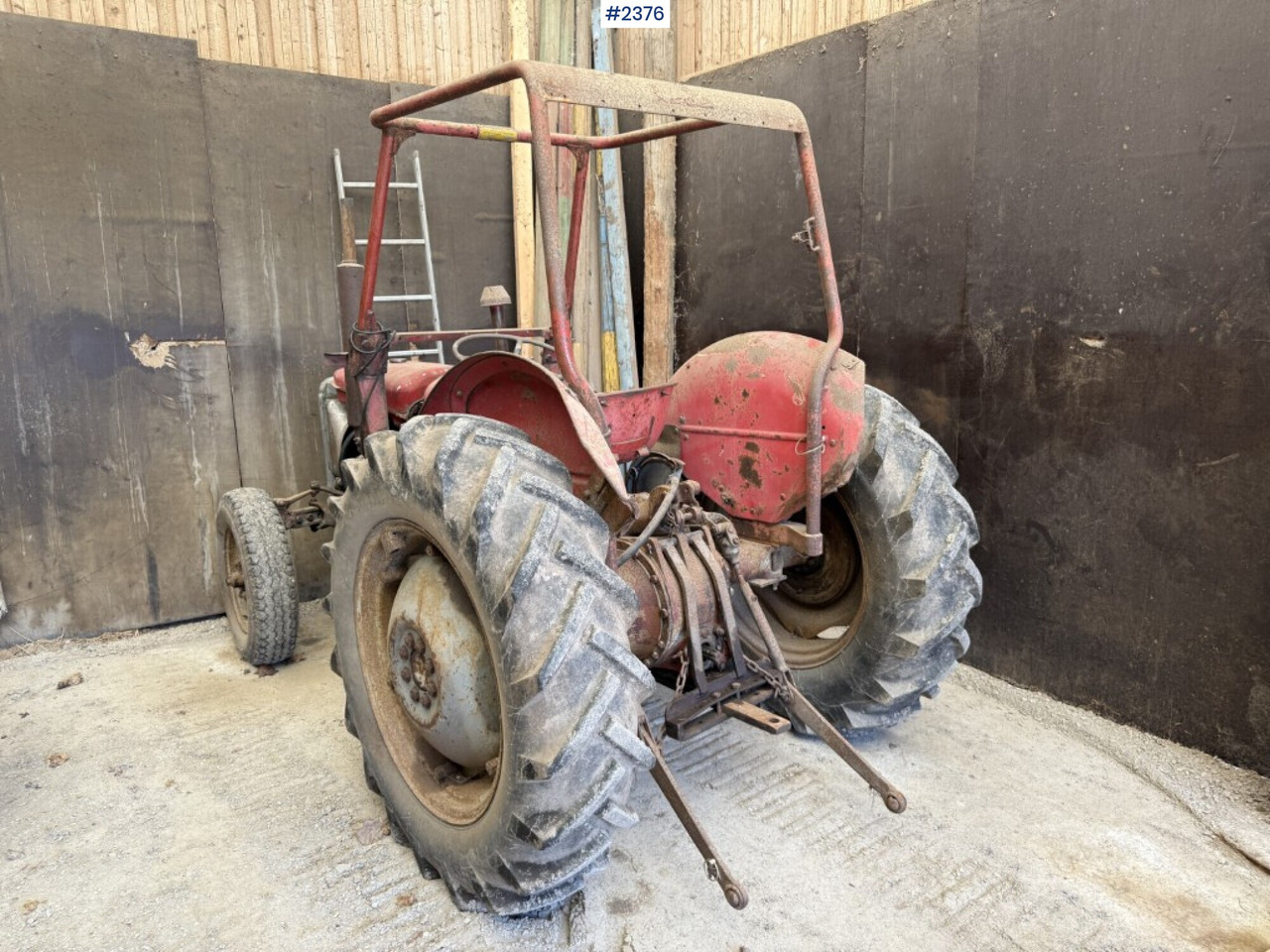 Massey Ferguson Special 35X - Traktor: obrázok 3 Massey Ferguson Special 35X - Traktor: obrázok 3