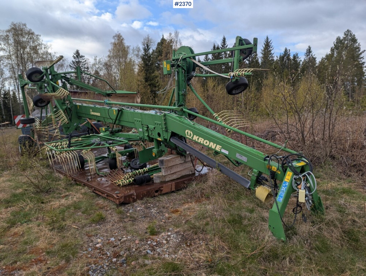 Rotary Rake Krone Swadro 1010 - Stroje na zber krmovín: obrázok 1 Rotary Rake Krone Swadro 1010 - Stroje na zber krmovín: obrázok 1