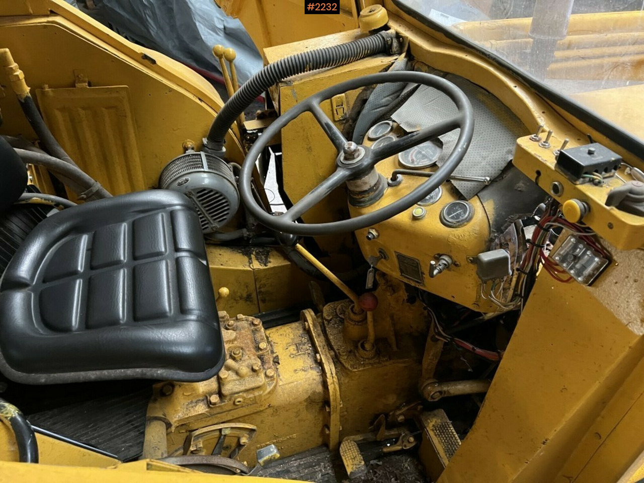 Tractor- MASSEY-FERGUSON 203 - Traktor: obrázok 5 Tractor- MASSEY-FERGUSON 203 - Traktor: obrázok 5