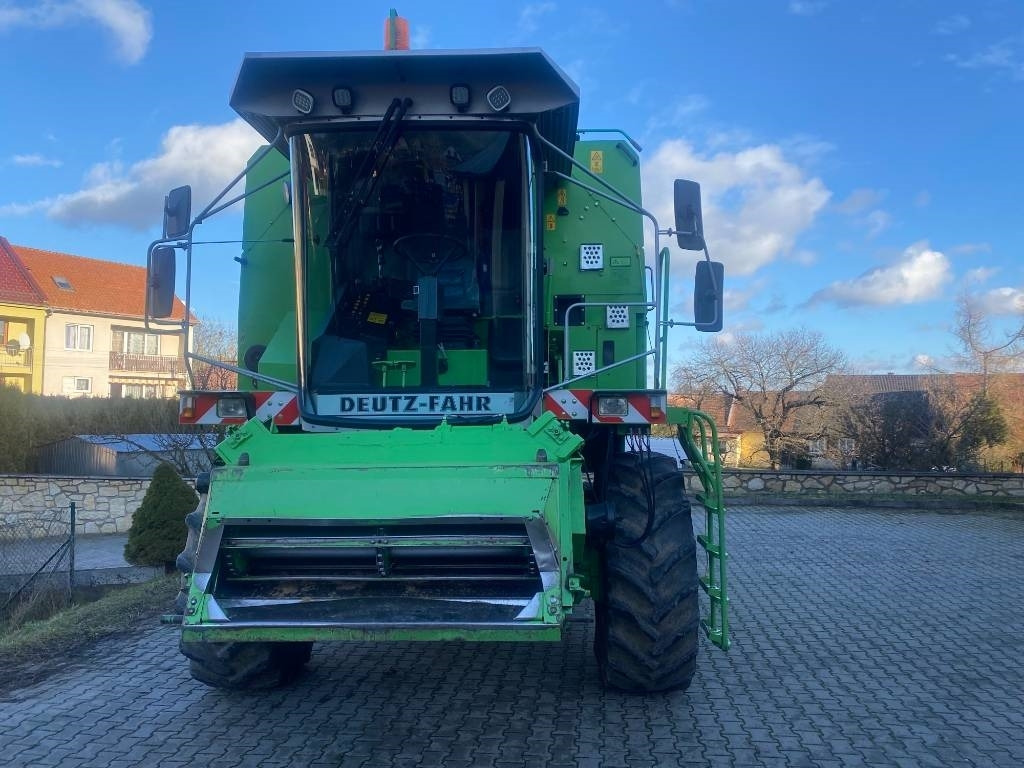 Deutz-fahr Topliner 4090 HTS - Obilný kombajn: obrázok 2 Deutz-fahr Topliner 4090 HTS - Obilný kombajn: obrázok 2